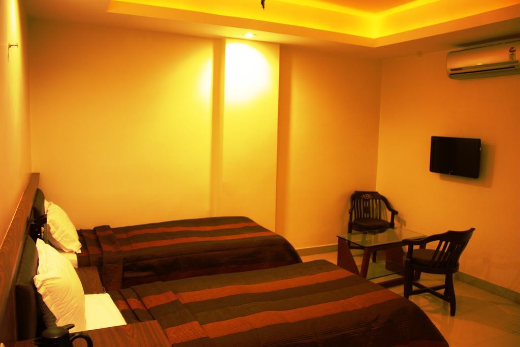 Hotel Avn Grand Ранчі Номер фото