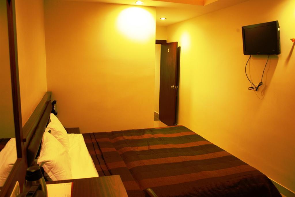 Hotel Avn Grand Ранчі Номер фото