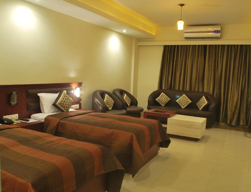 Hotel Avn Grand Ранчі Номер фото