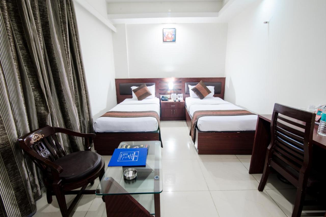 Hotel Avn Grand Ранчі Екстер'єр фото