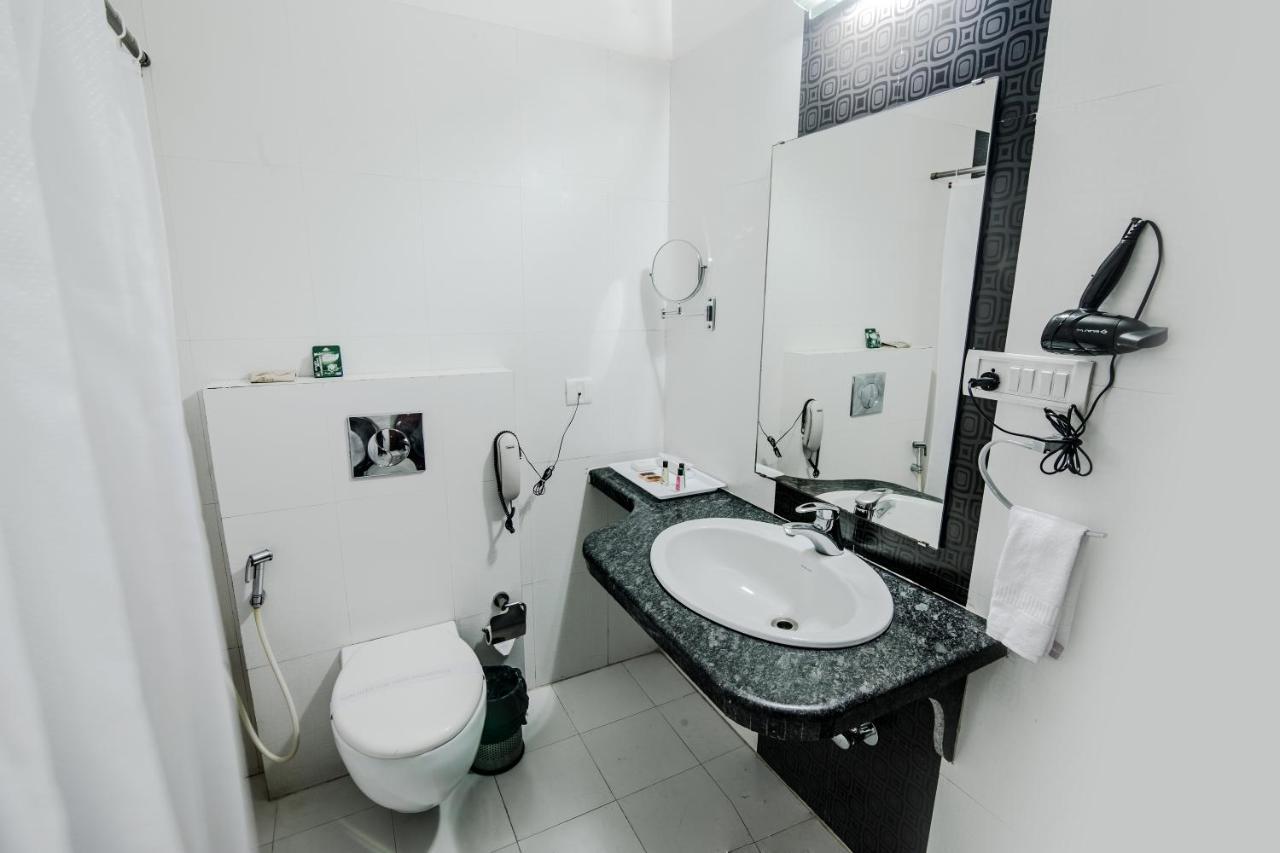 Hotel Avn Grand Ранчі Екстер'єр фото