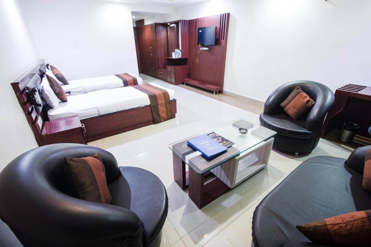 Hotel Avn Grand Ранчі Екстер'єр фото
