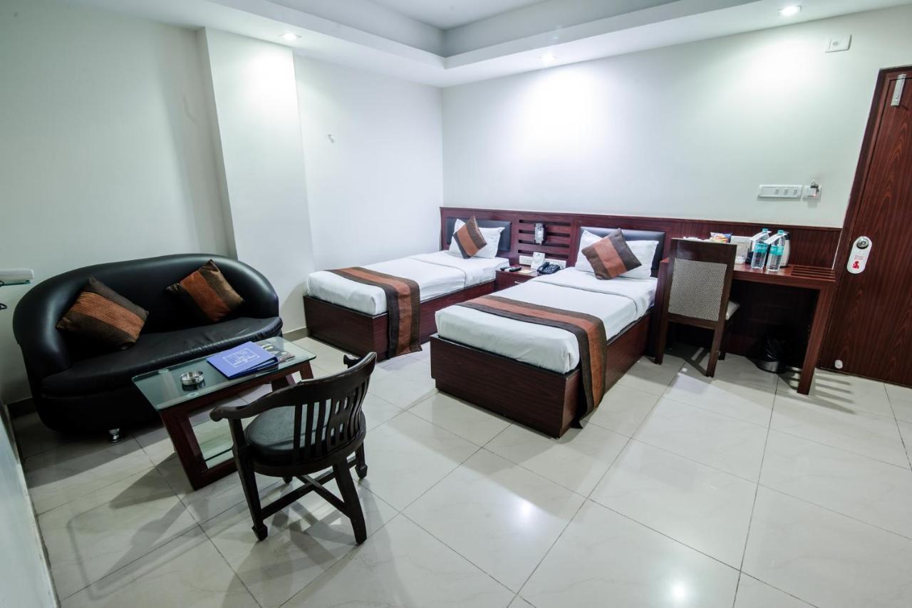 Hotel Avn Grand Ранчі Екстер'єр фото