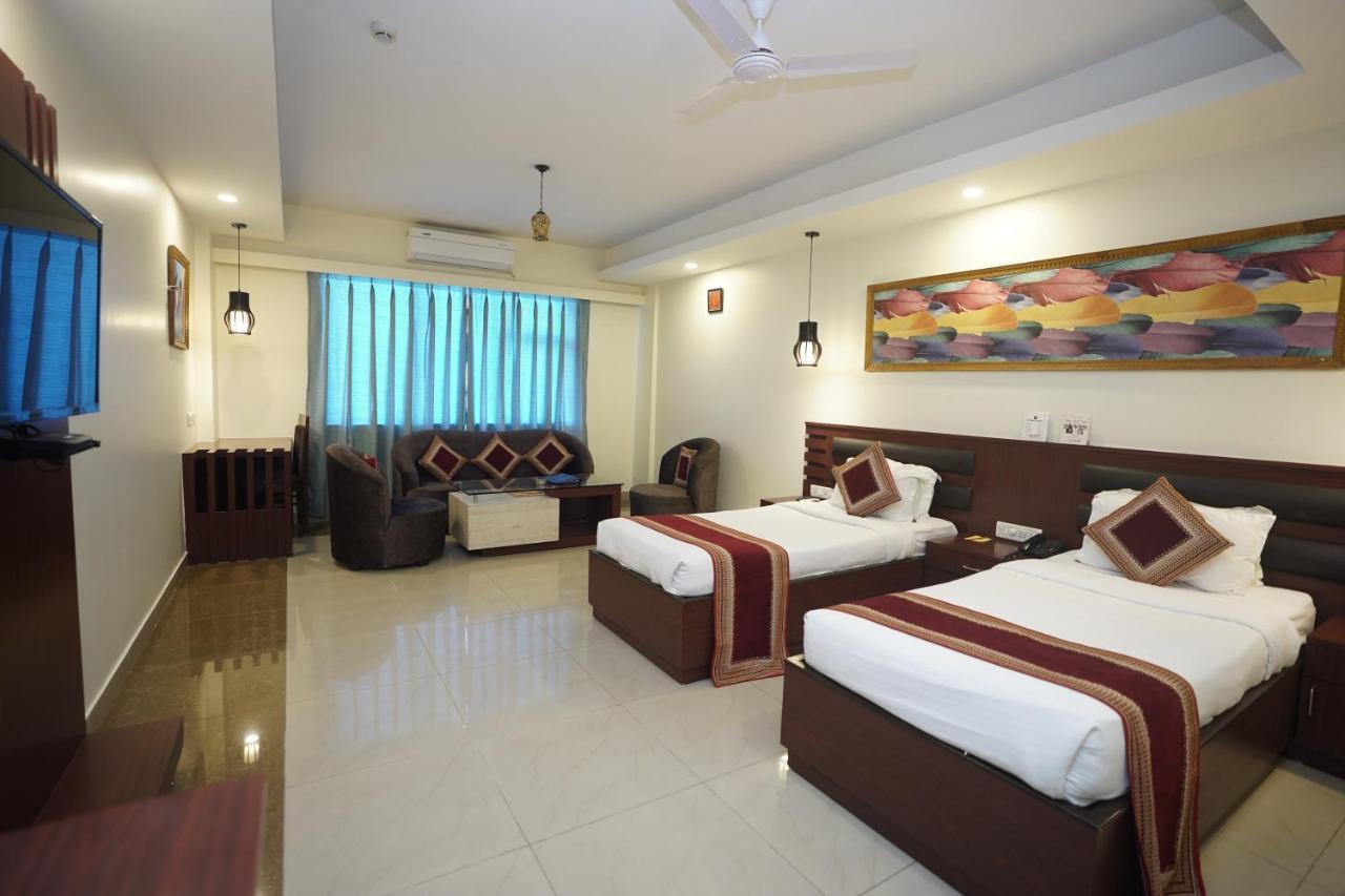 Hotel Avn Grand Ранчі Екстер'єр фото
